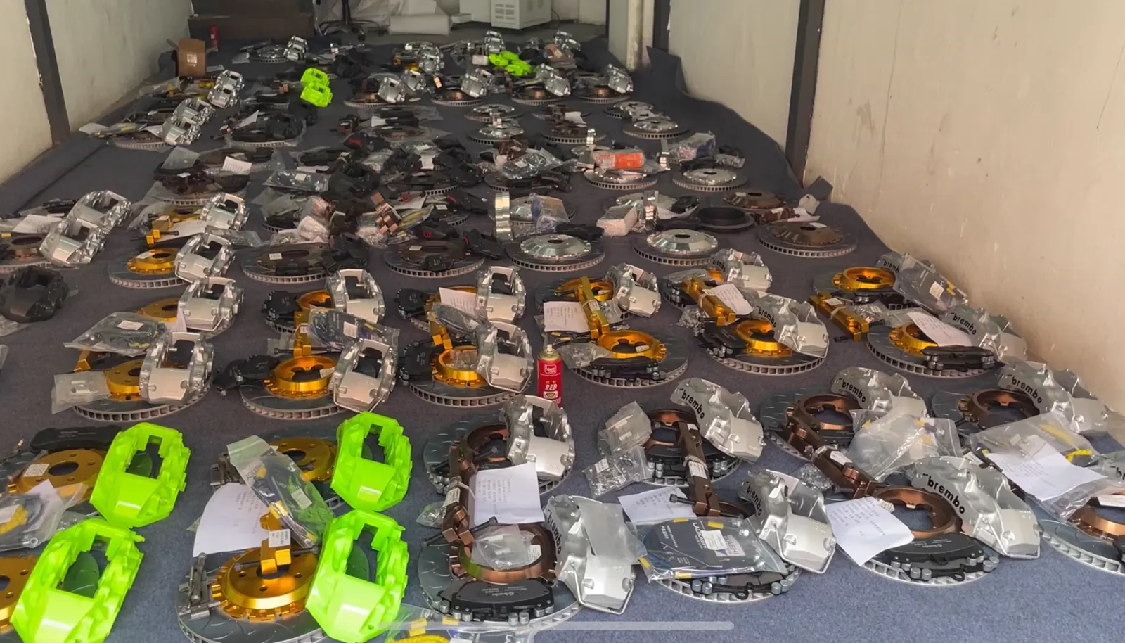 Brake caliper and rotor batch prepared for wholesale supply