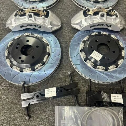 Toyota Alphard Brake Caliper Kit | Wheel & Rotor Review